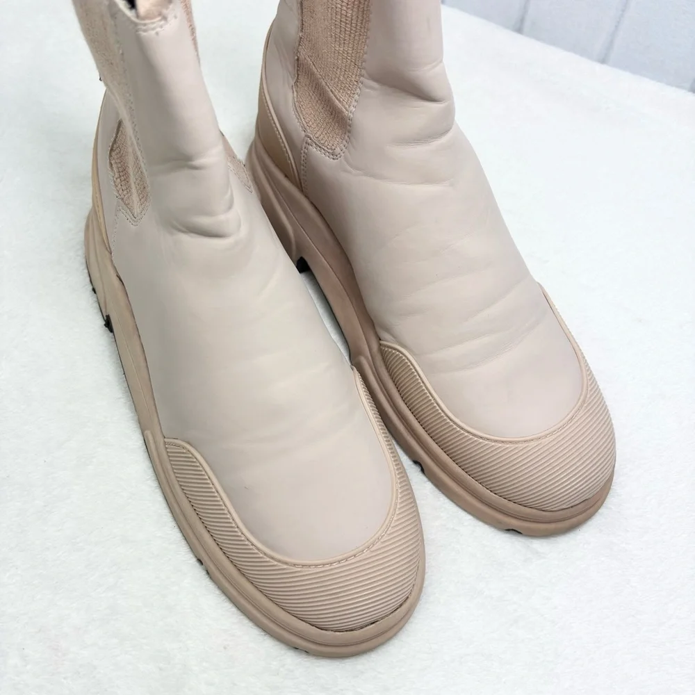 ZARA Cream Monochrome Rubberised -‎ Women’s Ankle Boots size 37